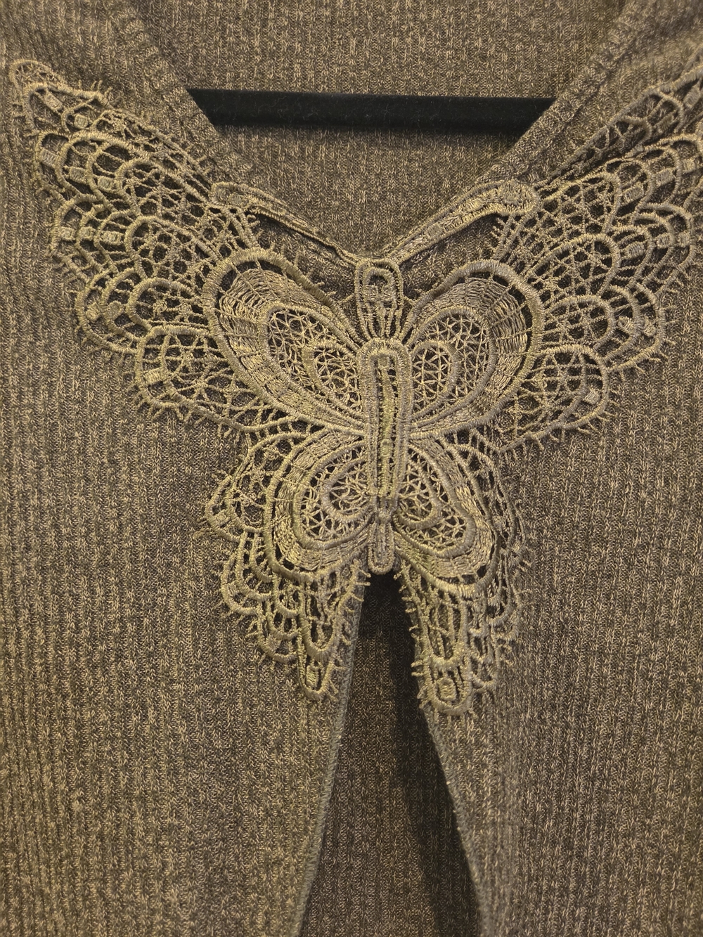 ROMWE Olive Green Butterfly V‑Neck Knit Cardigan - Picture 6 of 7